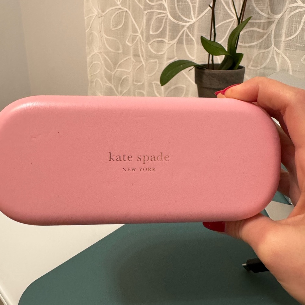 BOGO 🌸 Kate Spade Glasses Case